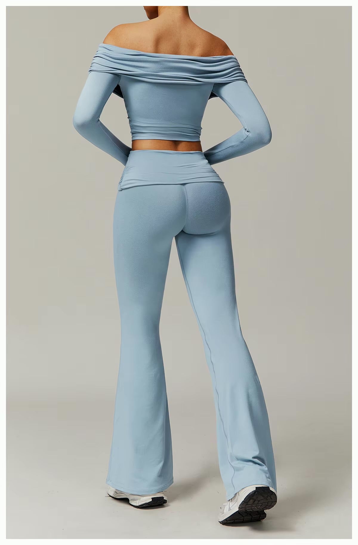 Demi Workout Set