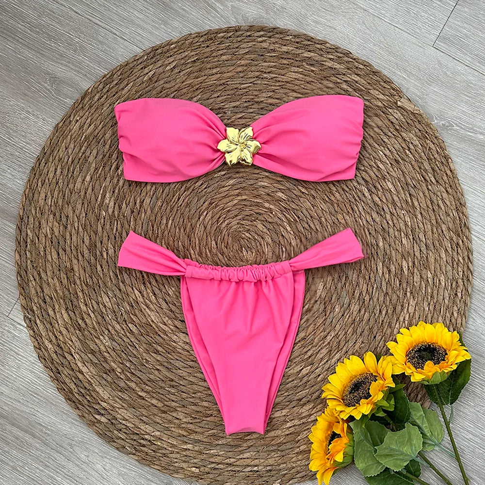 Penelope Bikini