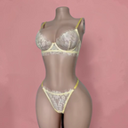 Lingerie Yellow