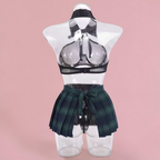 Lingerie Noura – The Green Plaid Cosplay Lingerie Set combines playful styling with a fashion-forward aesthetic. This coordinated set features