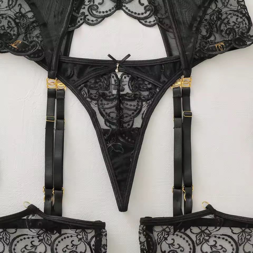 Lingerie Lindsay