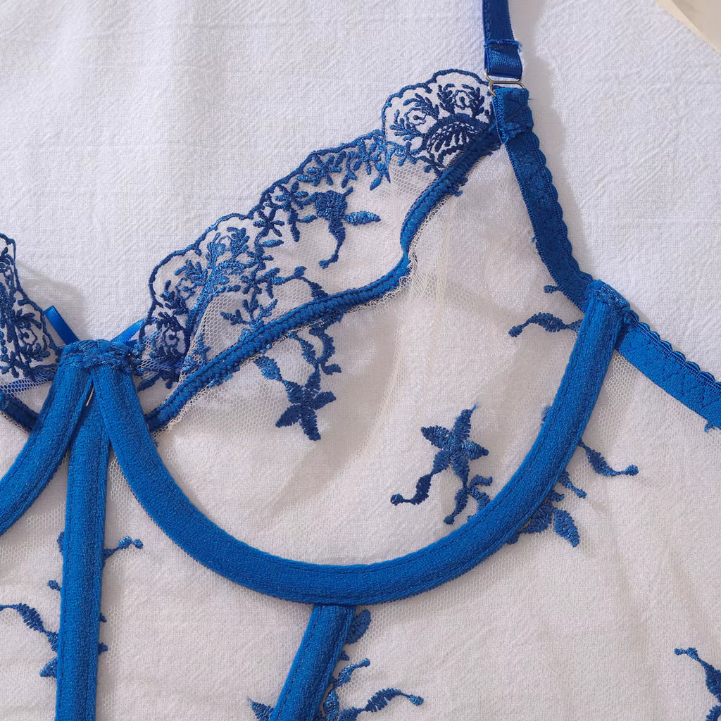 Lingerie Ava