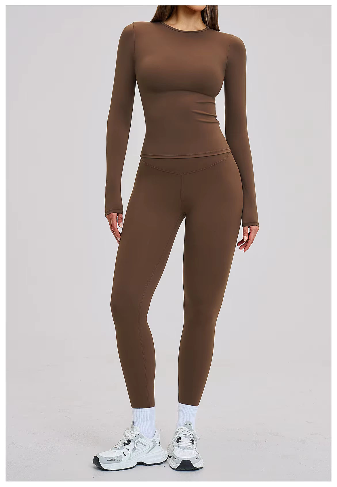 Zoë 2-Piece Women’s Workout Set