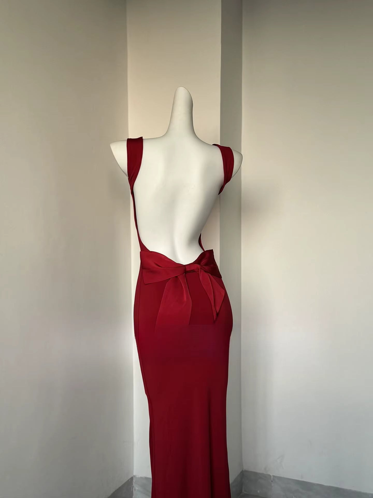 Boss Babe Sexy Big Bow Backless Gala Dress