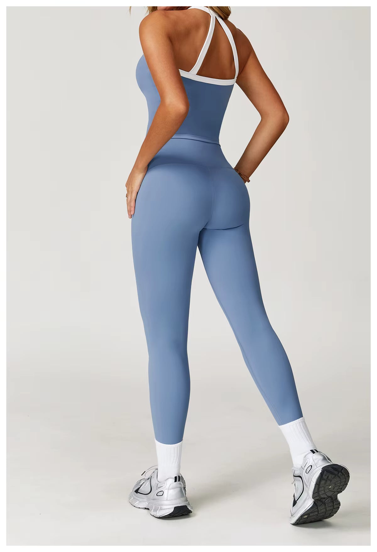 Mila 2-Piece Women’s Tracksuit Set