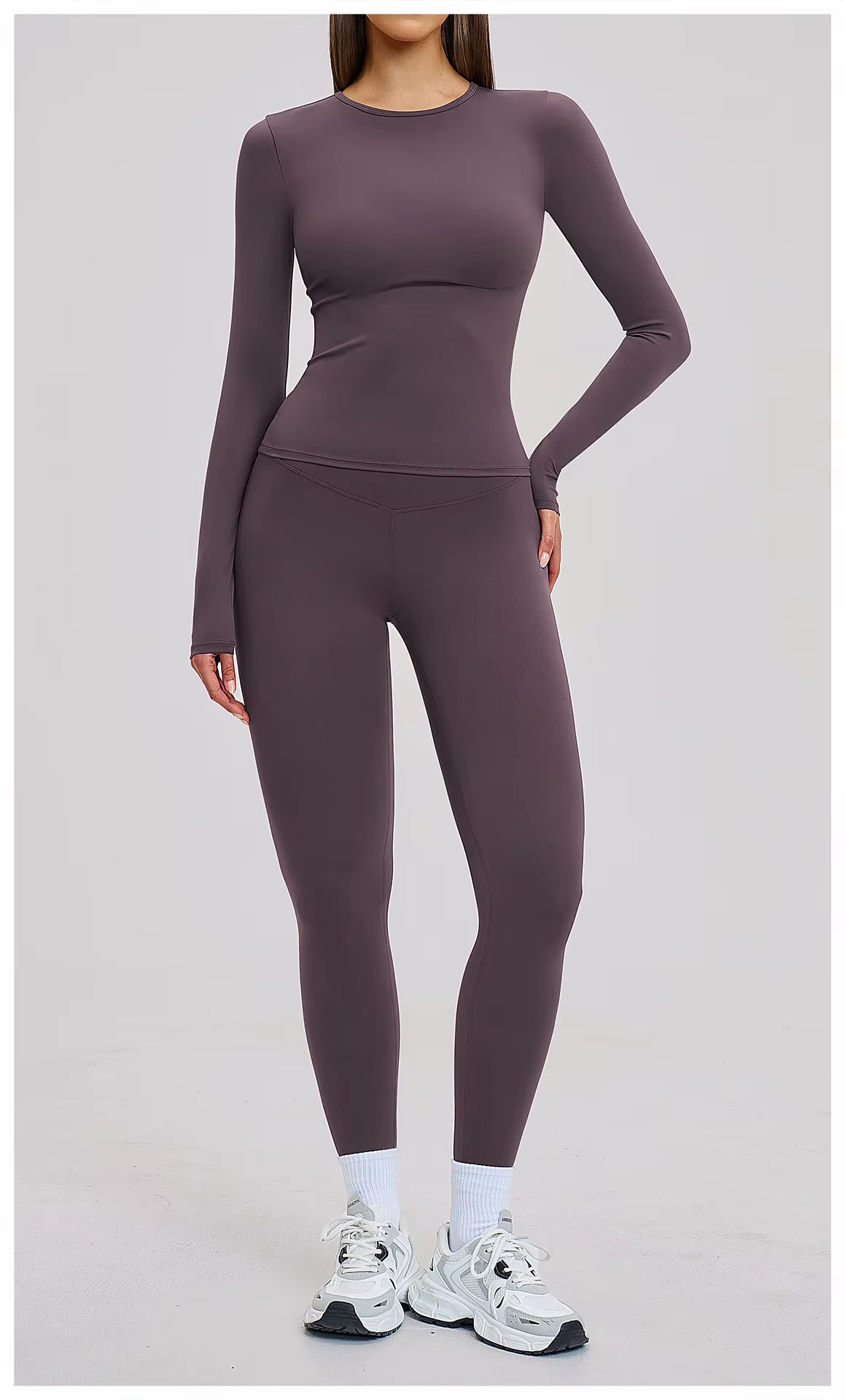 Zoë 2-Piece Women’s Workout Set