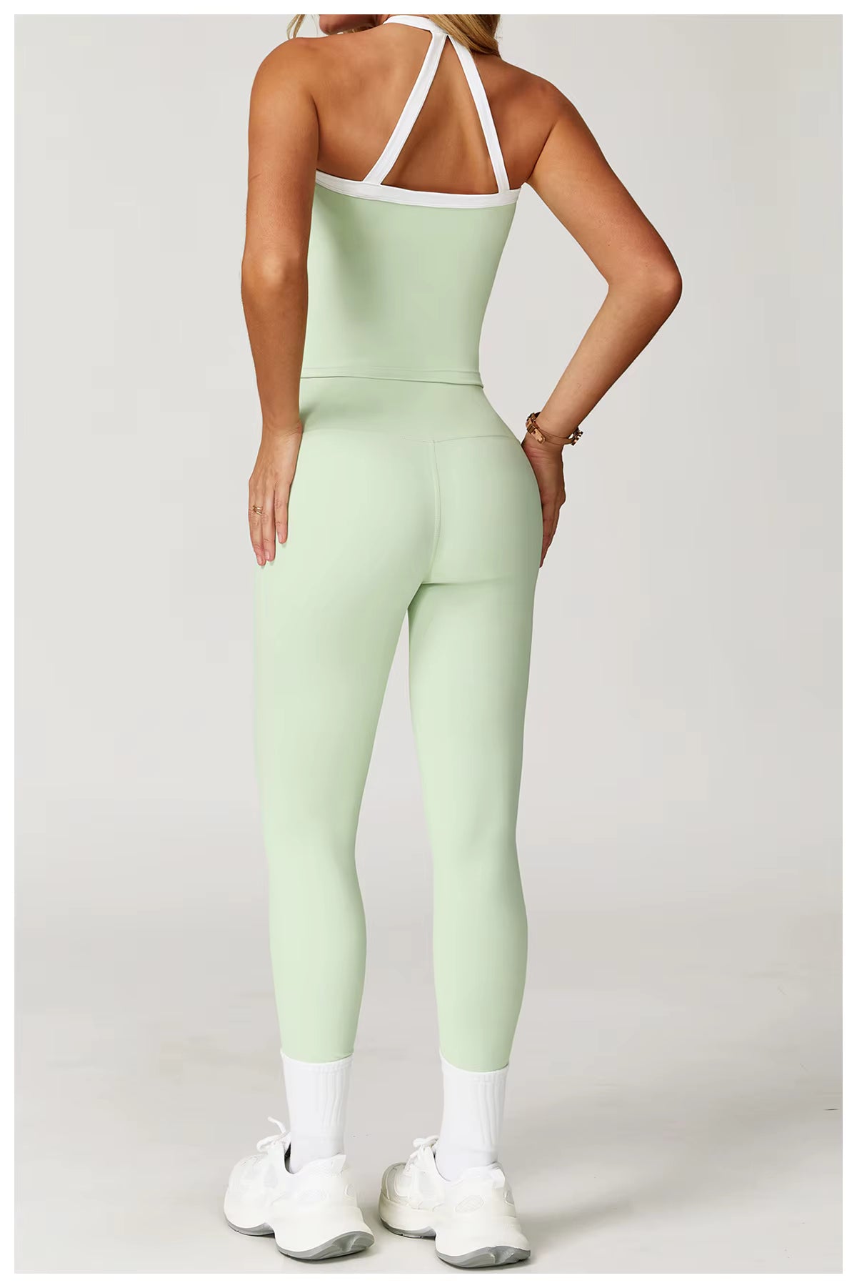 Mila 2-Piece Women’s Tracksuit Set