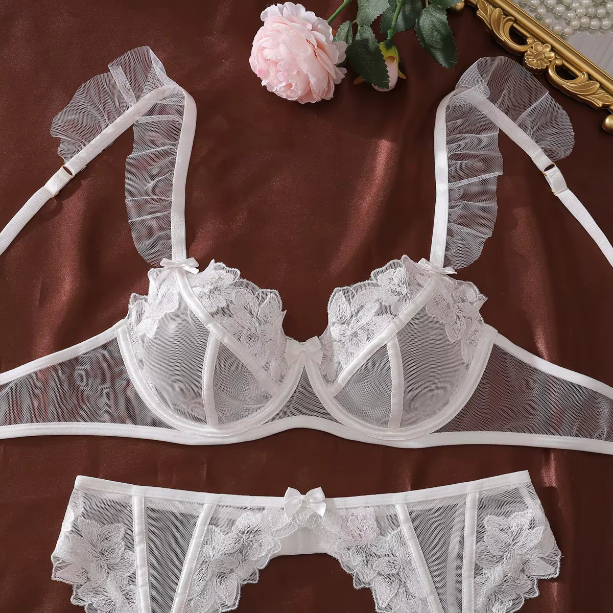 Lingerie Millie