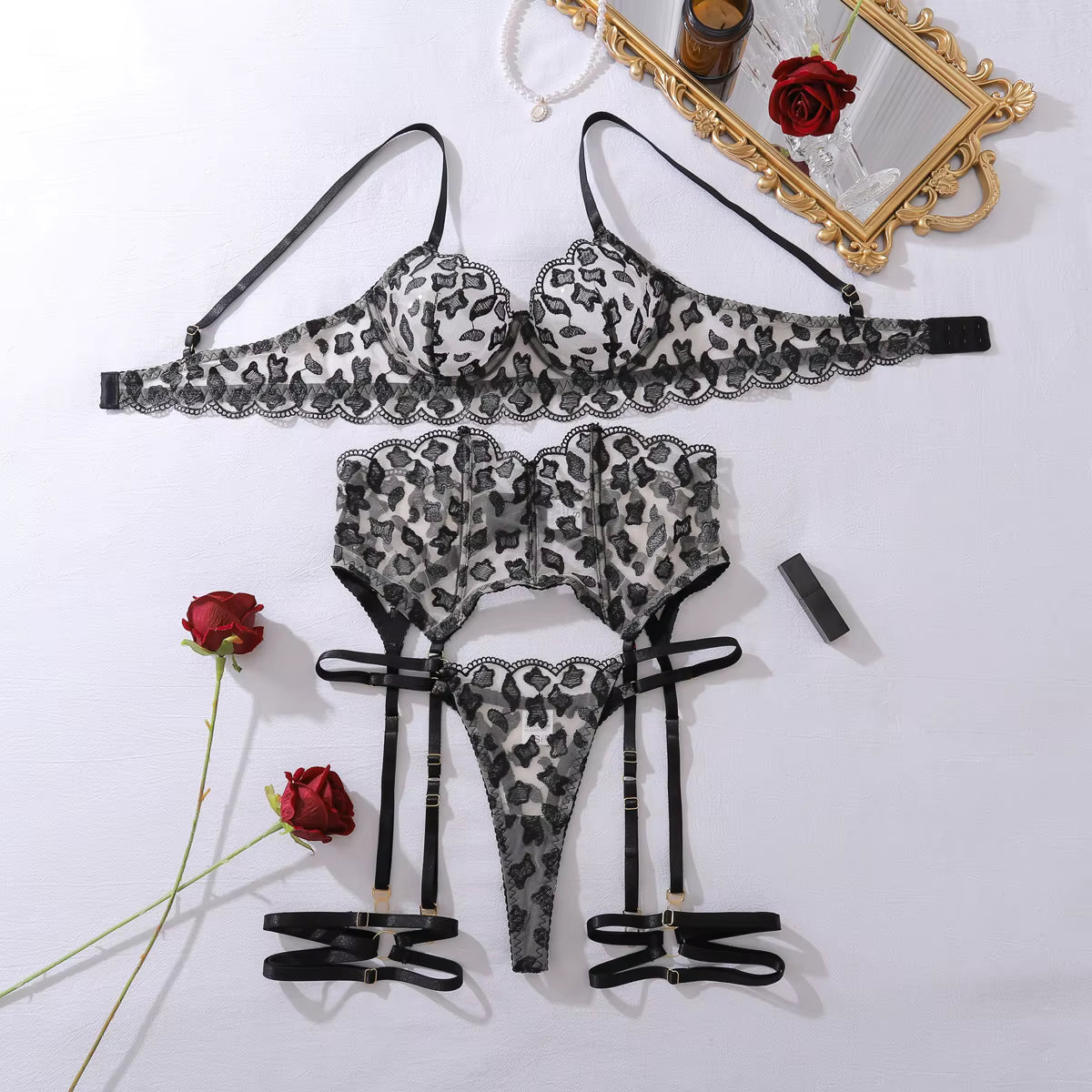 Lingerie Tadhana