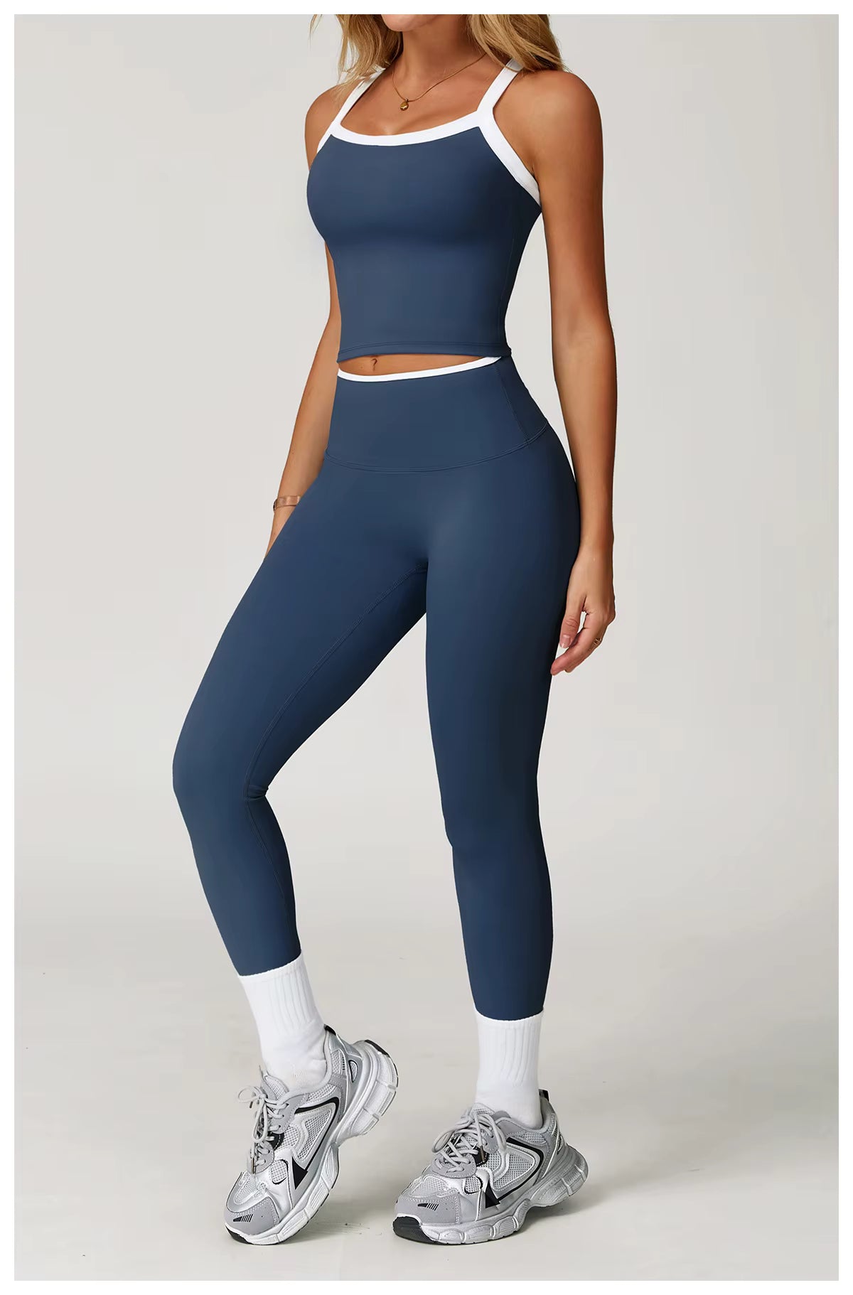 Mila 2-Piece Women’s Tracksuit Set