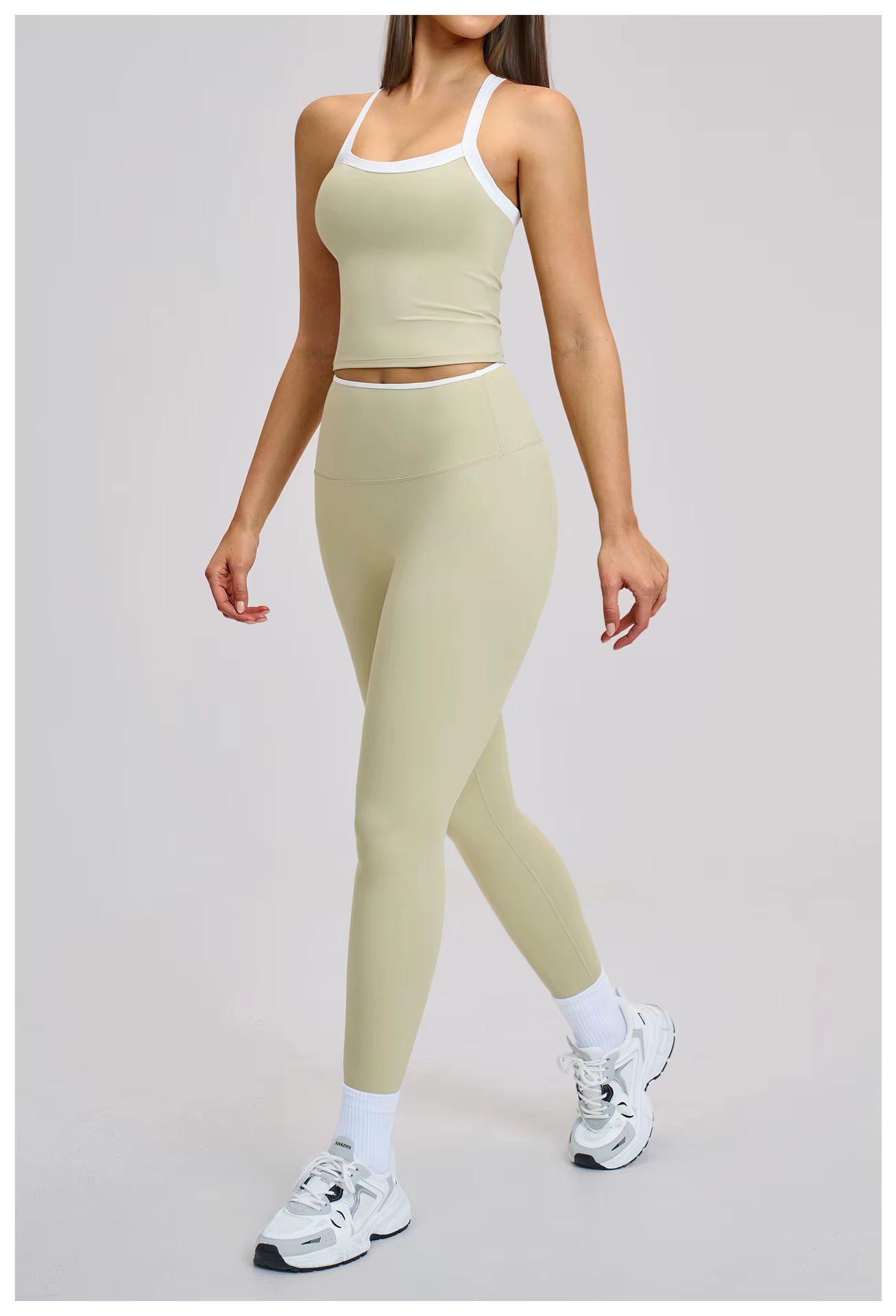 Mila 2-Piece Women’s Tracksuit Set