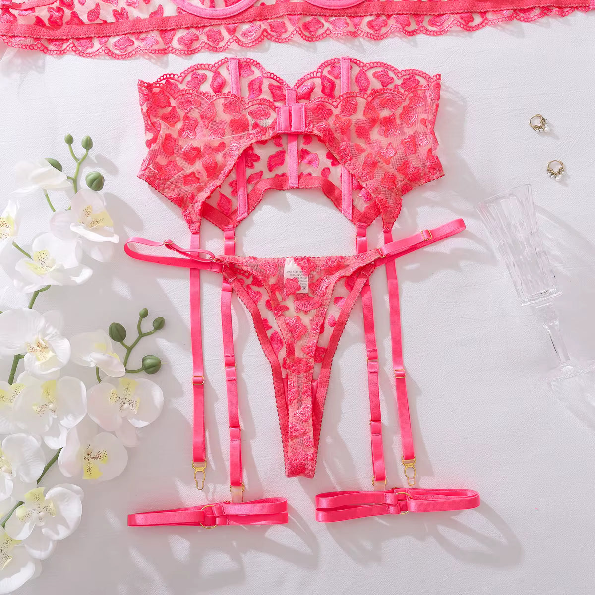 Lingerie Tadhana