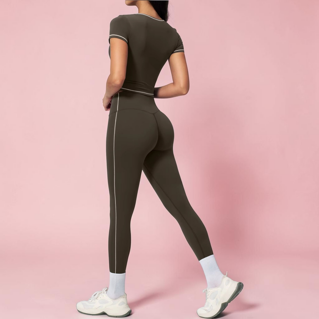 Bruna Summer 2-Piece Yoga Set