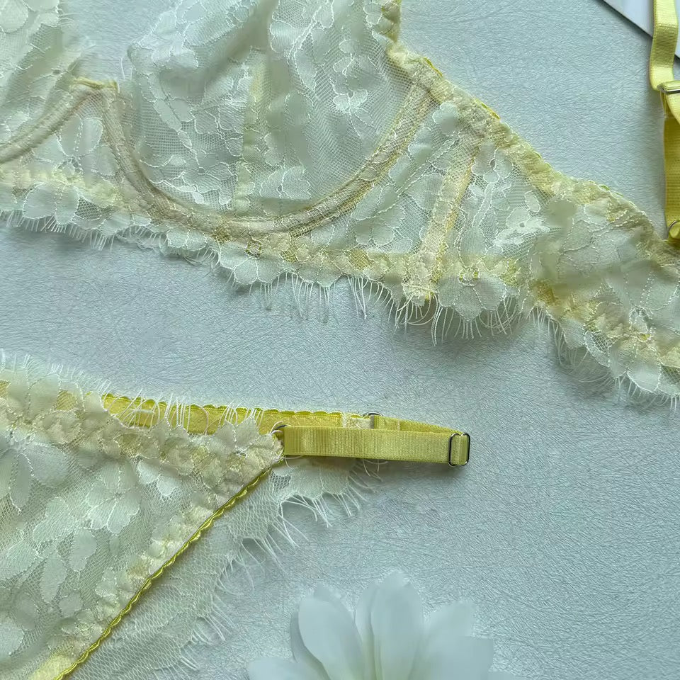 Lingerie Yellow