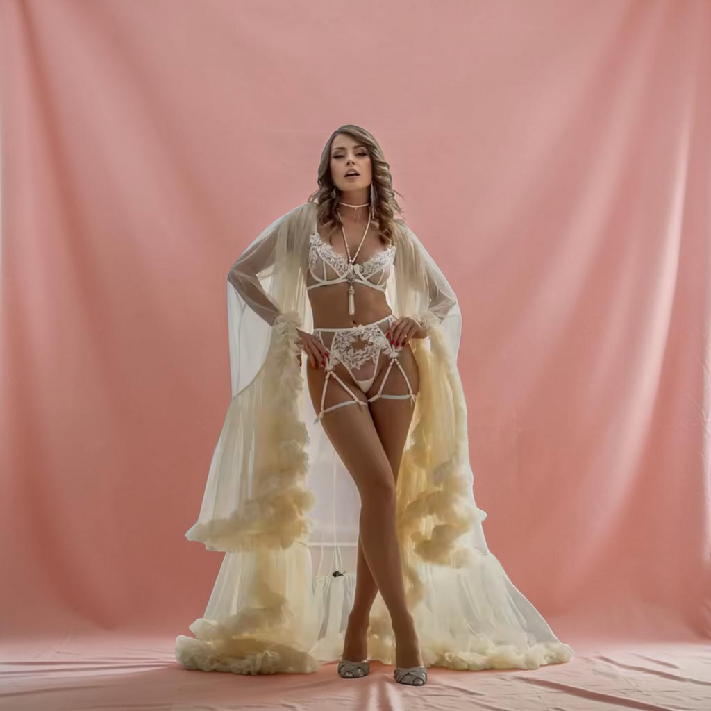 Lingerie Millie