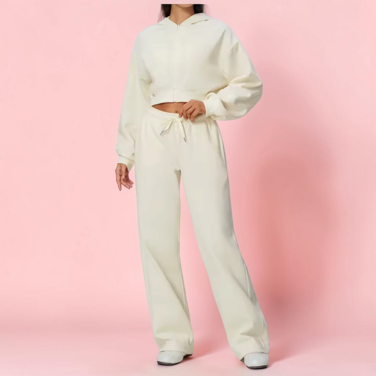 Aila Crop top Hoodie & Pants