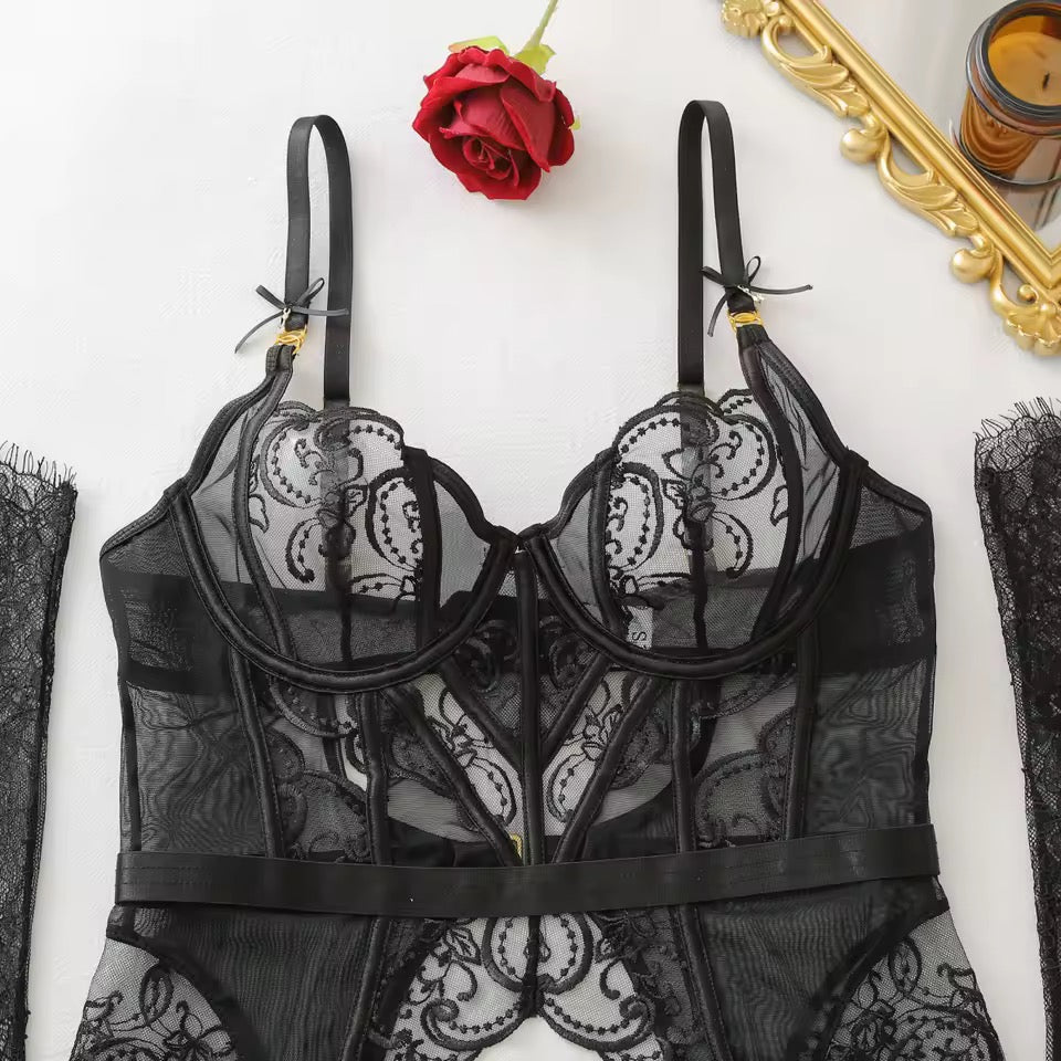 Lingerie Lindsay